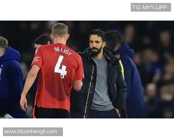 曼联在阿莫林执教下的战术革新与应战：从混乱到重生